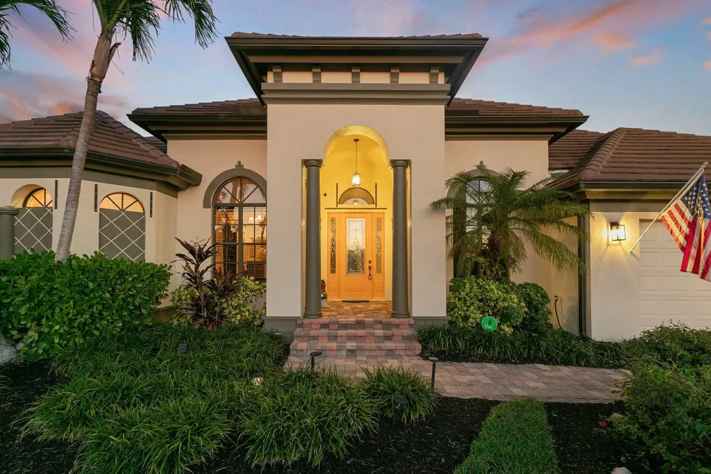 459 Persian Court Marco Island FL 34145