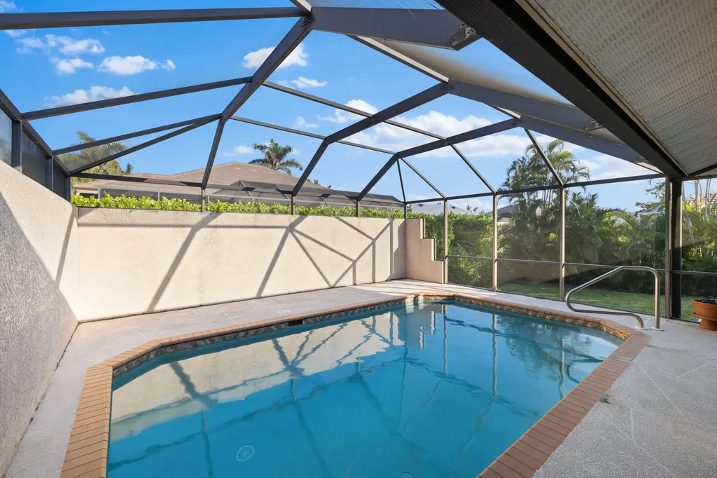 661 Wren Street Marco Island FL 34145