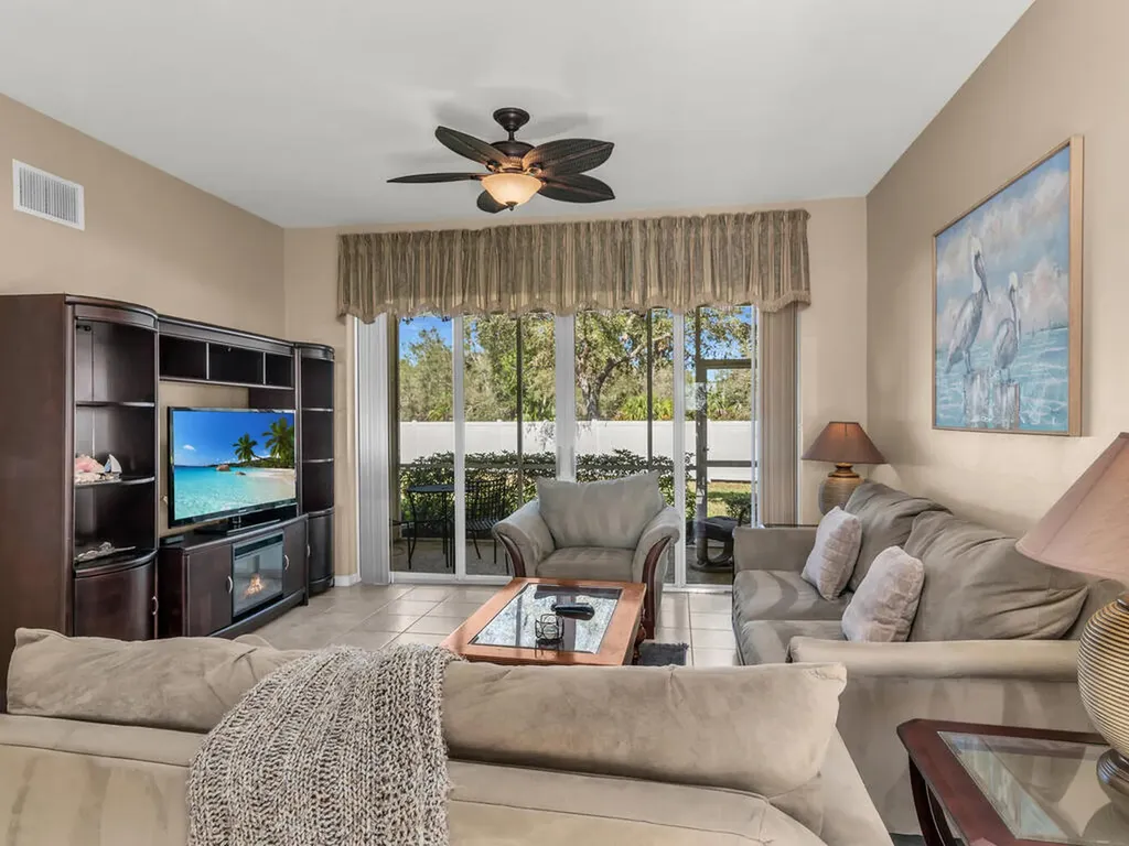 25058 Peacock Naples FL 34114