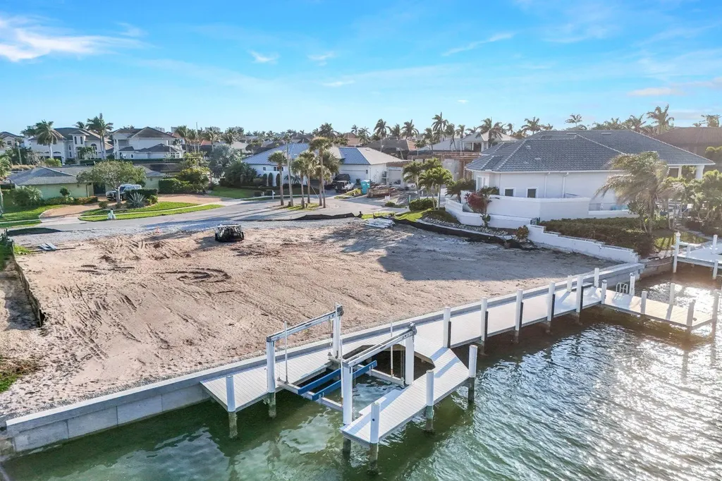 818 Elm Court Marco Island FL 34145