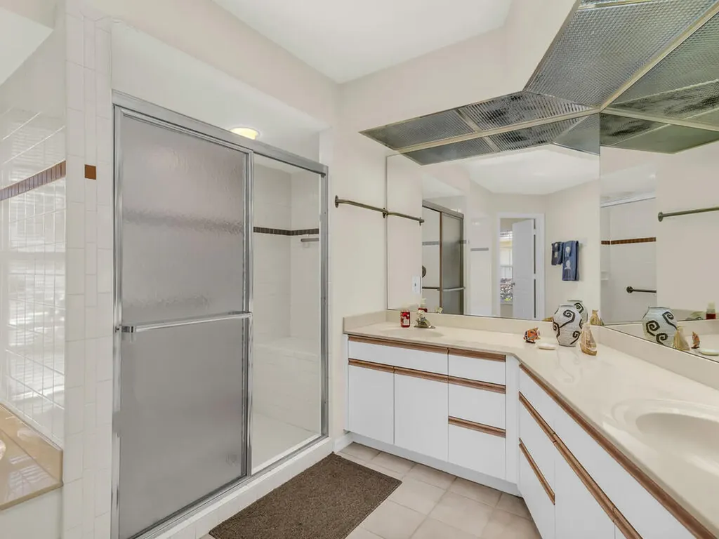 111 Morning Star Cay Naples FL 34114