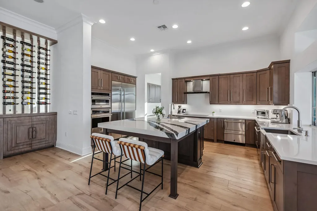 6273 Negril Isle Drive Naples FL 34113