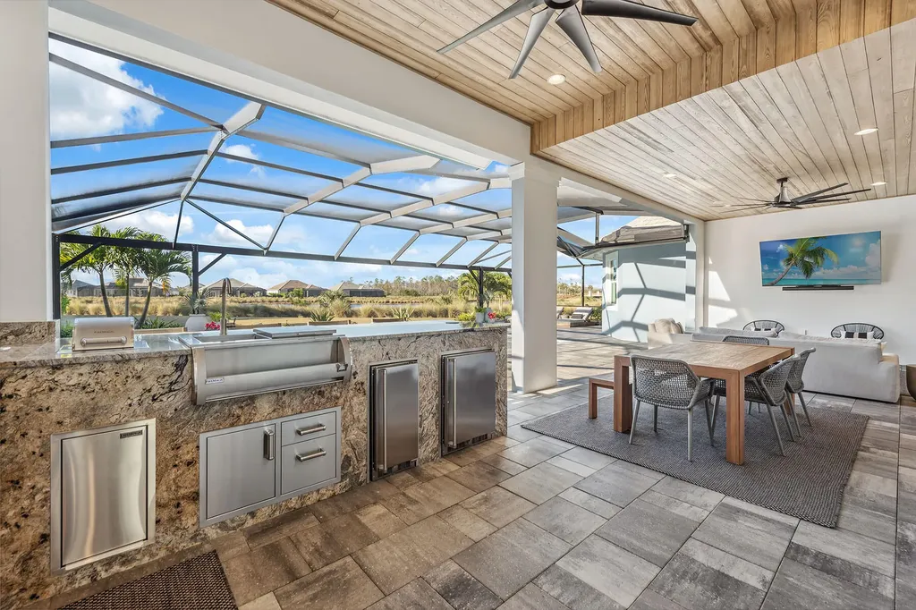 6273 Negril Isle Drive Naples FL 34113