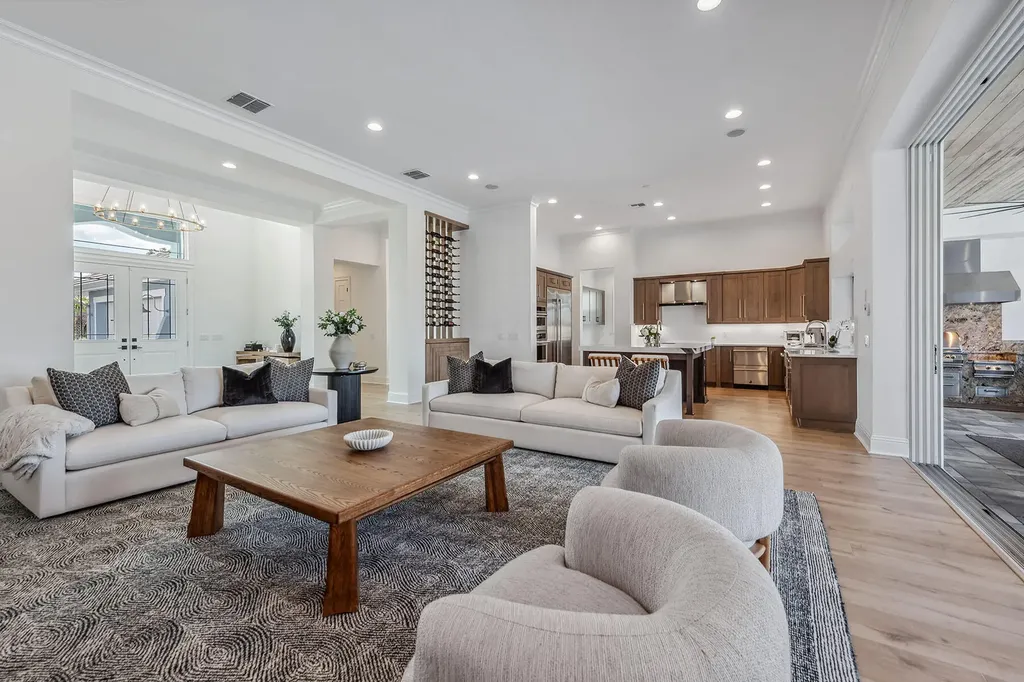 6273 Negril Isle Drive Naples FL 34113