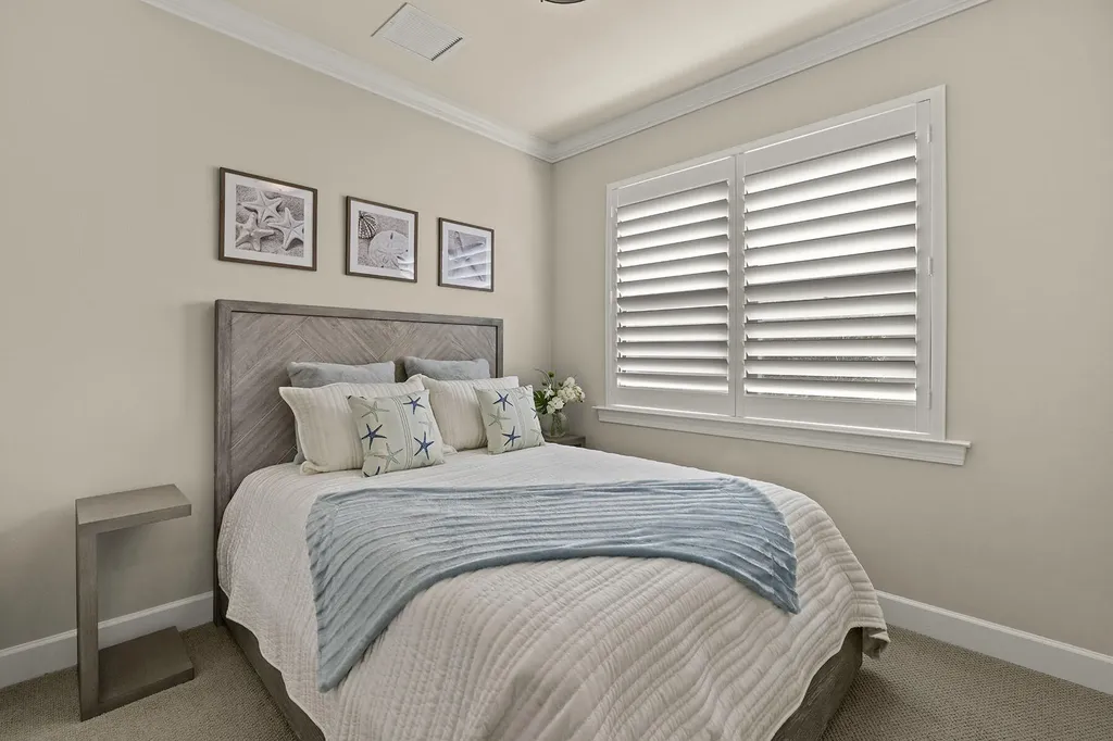 9404 Night Heron Lane Naples FL 34120