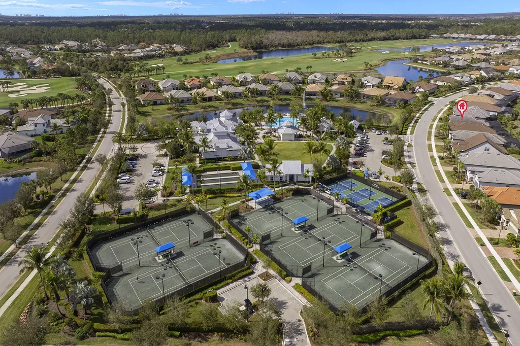 9404 Night Heron Lane Naples FL 34120