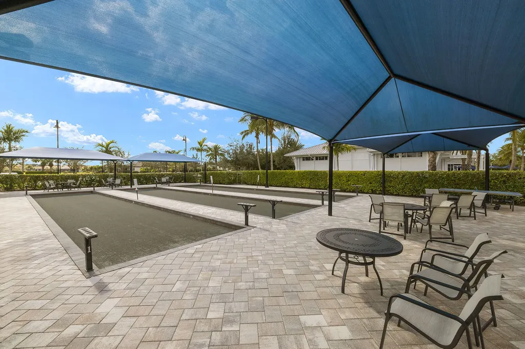 9404 Night Heron Lane Naples FL 34120