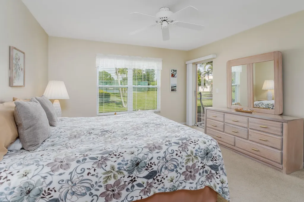 1850 W Crown Pointe Boulevard Naples FL 34112