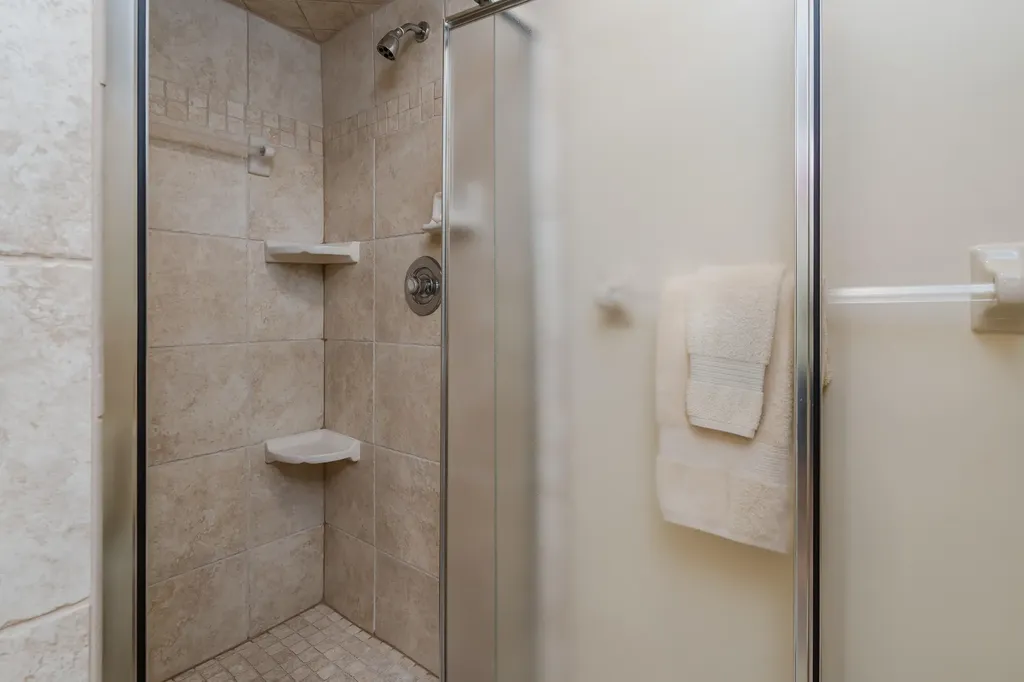 1850 W Crown Pointe Boulevard Naples FL 34112