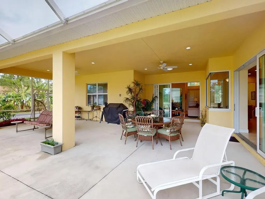 1195 21st Street SW Naples FL 34117