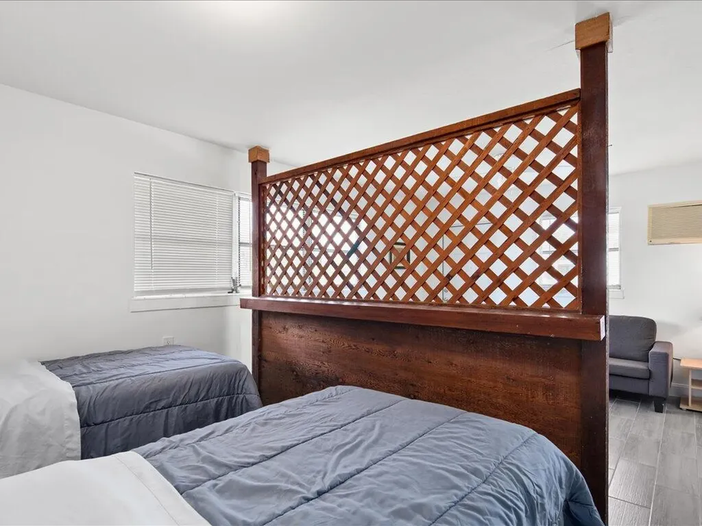 107 East Court Goodland FL 34140