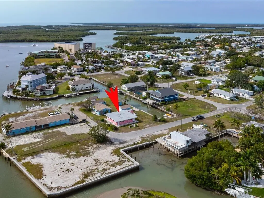 107 East Court Goodland FL 34140