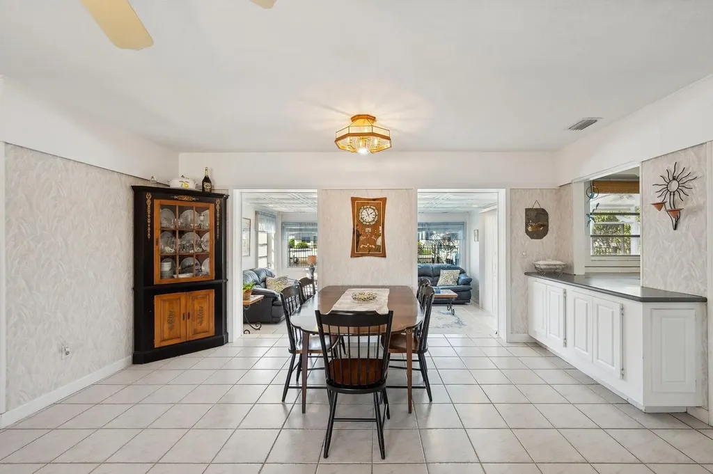 840 Wintergreen Court Marco Island FL 34145