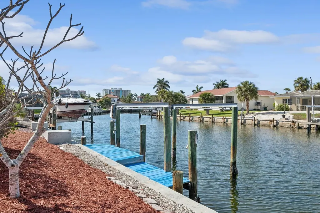 840 Wintergreen Court Marco Island FL 34145