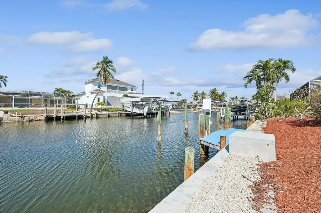 840 Wintergreen Court Marco Island FL 34145