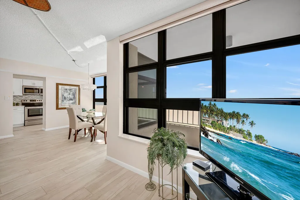 320 Seaview Court Marco Island FL 34145