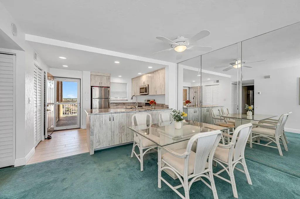 901 Collier Court Marco Island FL 34145