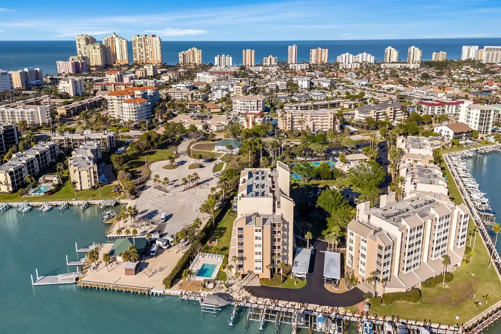 901 Collier Court Marco Island FL 34145