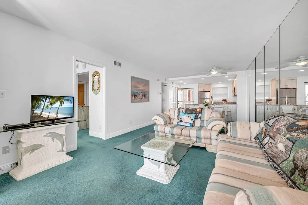 901 Collier Court Marco Island FL 34145