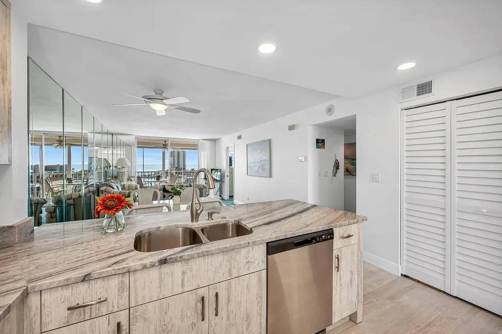 901 Collier Court Marco Island FL 34145