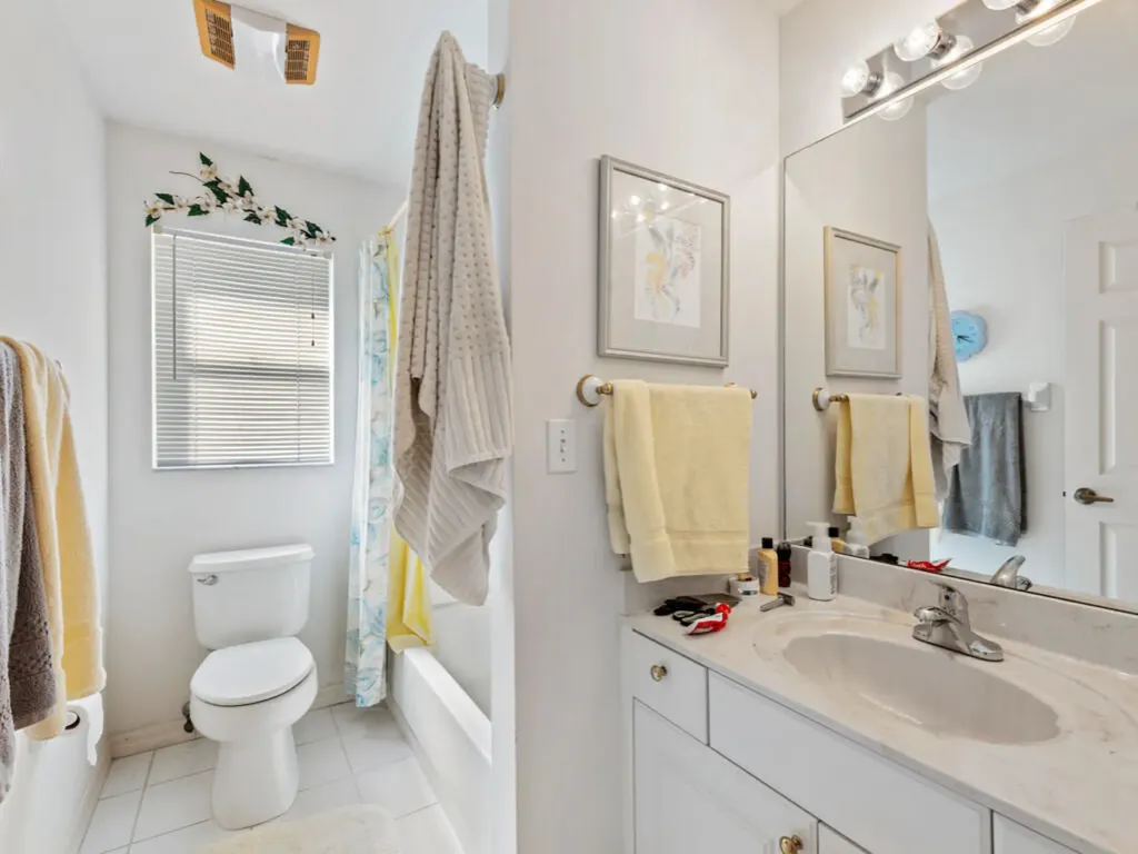 1973 W Crown Pointe Boulevard Naples FL 34112