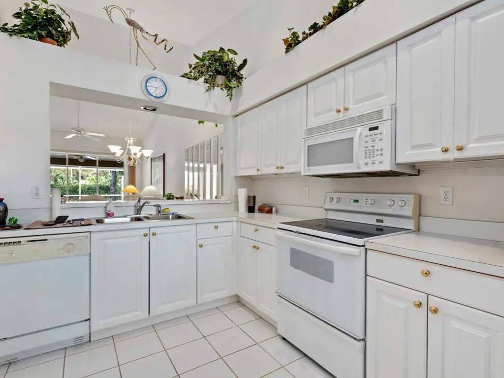 1973 W Crown Pointe Boulevard Naples FL 34112