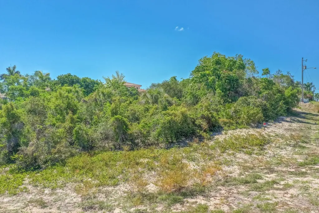 790 Inlet Drive Marco Island FL 34145