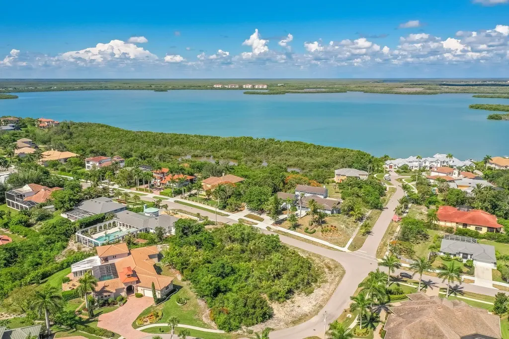 790 Inlet Drive Marco Island FL 34145
