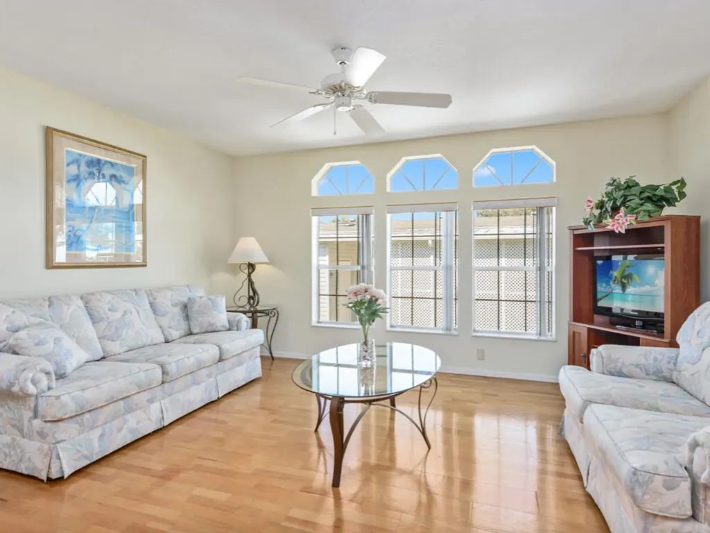 289 Riverwood Road Naples FL 34114