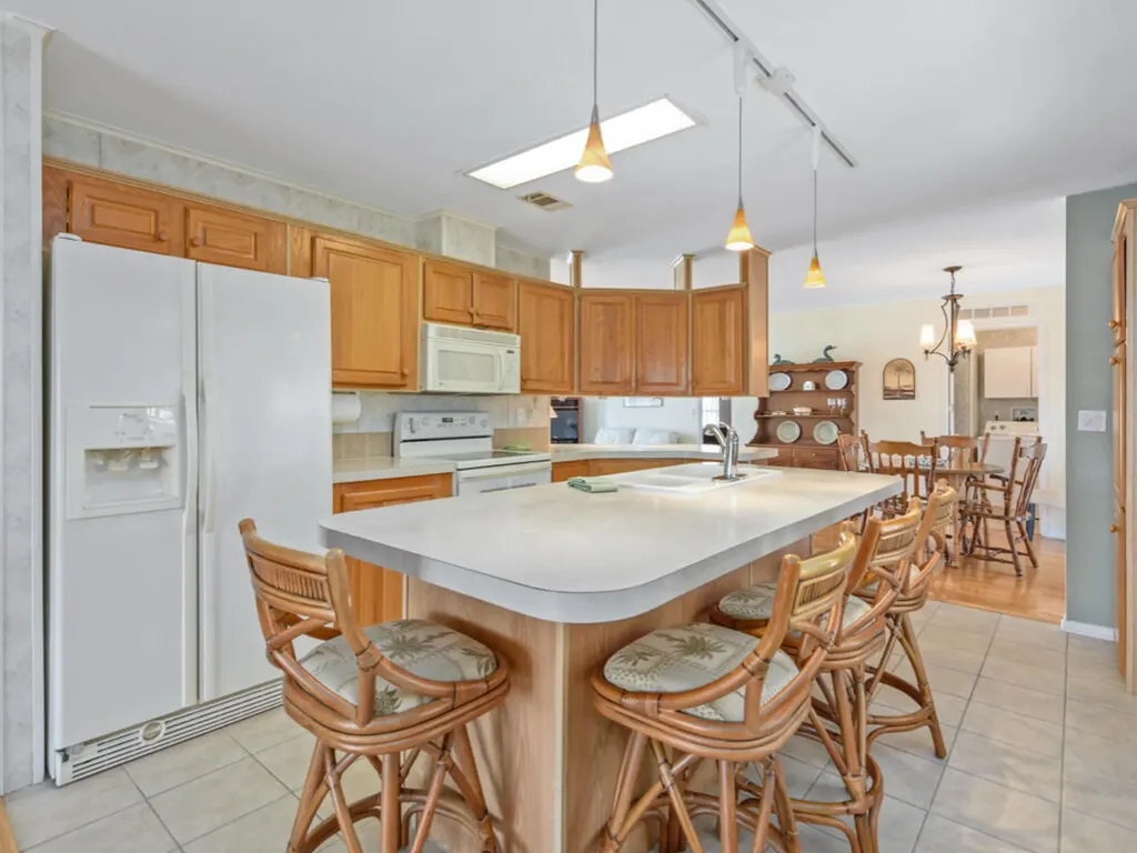 289 Riverwood Road Naples FL 34114