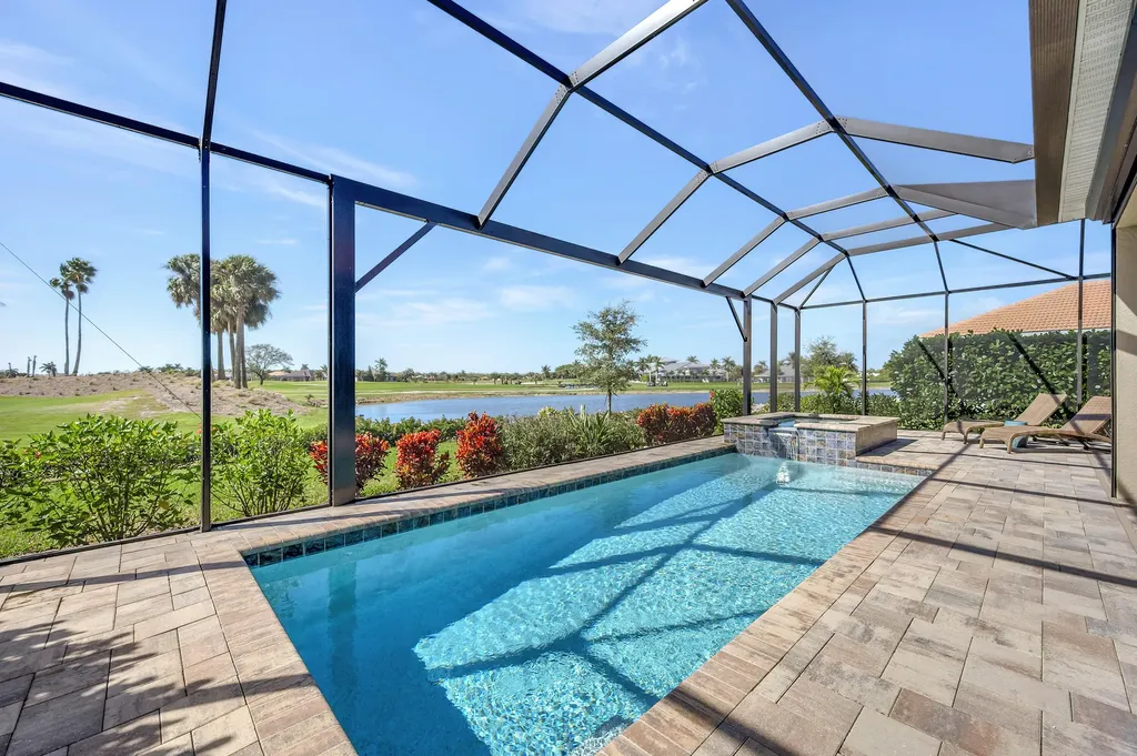 18724 Ensenada Drive Naples FL 34114