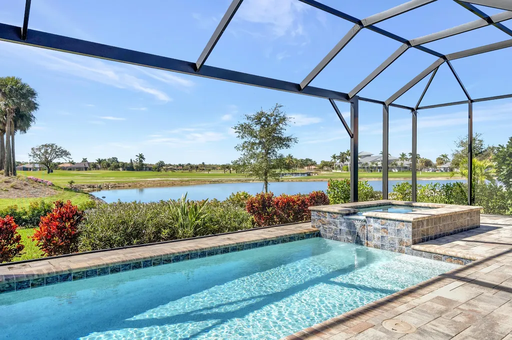 18724 Ensenada Drive Naples FL 34114