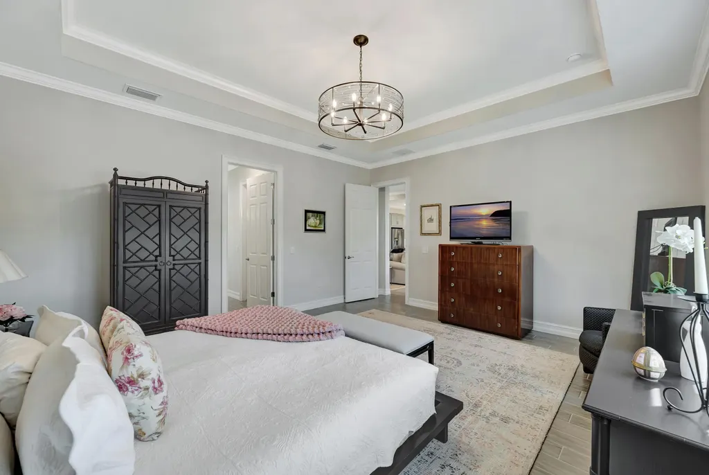 18724 Ensenada Drive Naples FL 34114