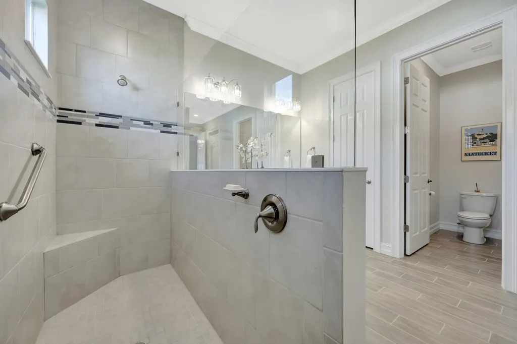 18724 Ensenada Drive Naples FL 34114