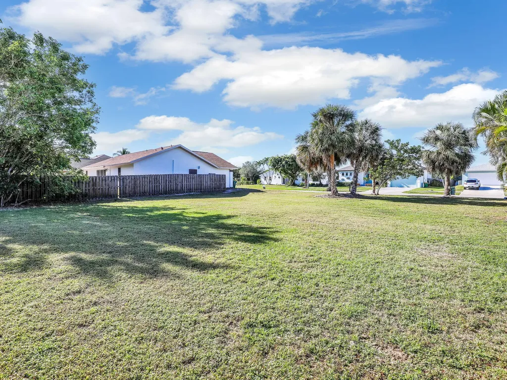 119 Bermuda Road Marco Island FL 34145