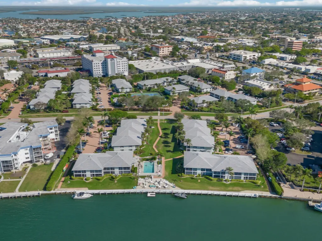 649 W Elkcam Circle Marco Island FL 34145