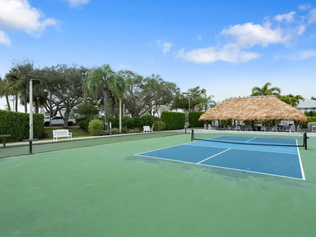 649 W Elkcam Circle Marco Island FL 34145