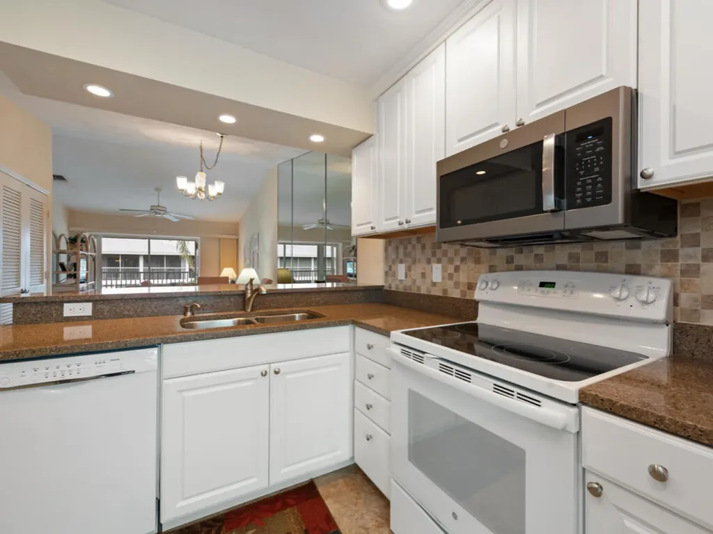 649 W Elkcam Circle Marco Island FL 34145