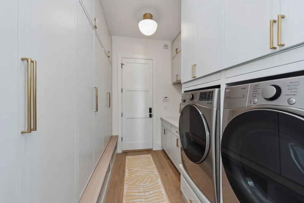 453 Parkhouse Court Marco Island FL 34145