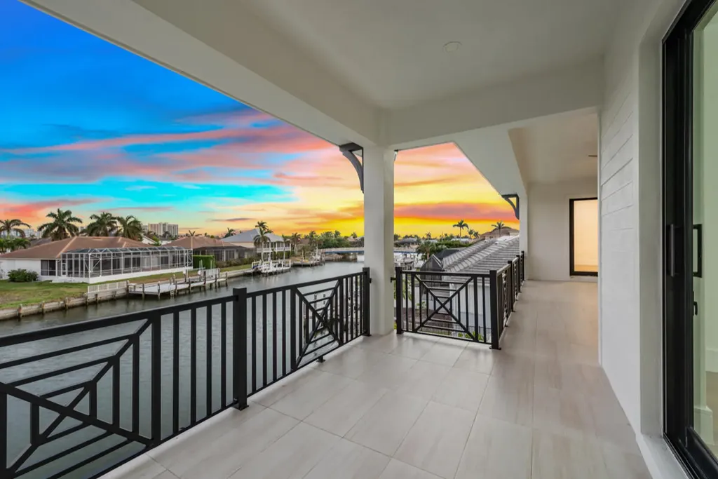 453 Parkhouse Court Marco Island FL 34145