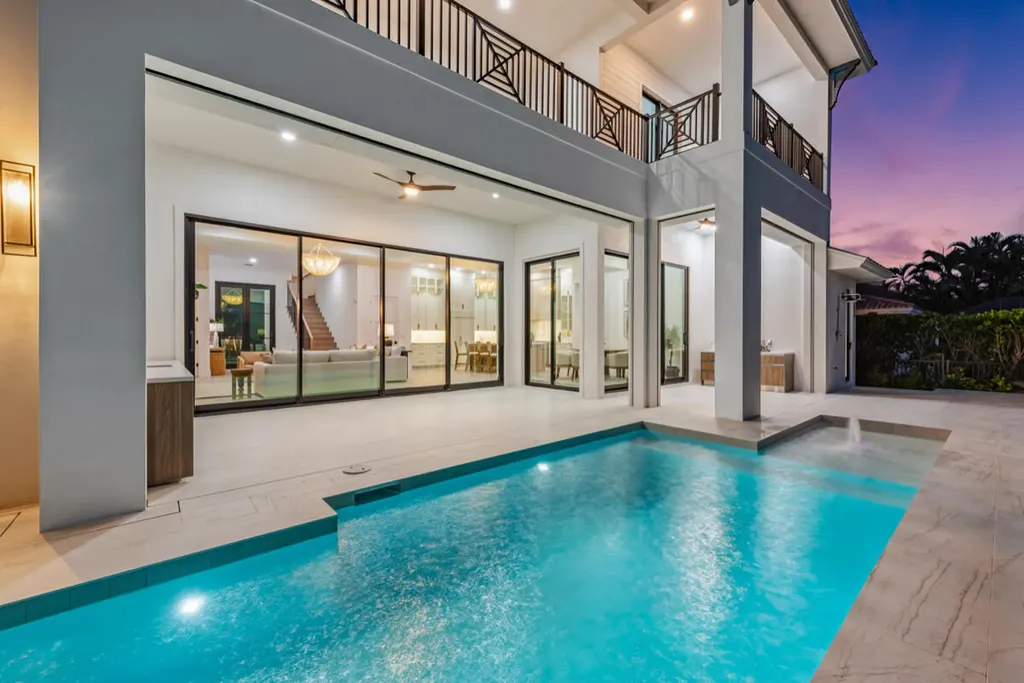 453 Parkhouse Court Marco Island FL 34145