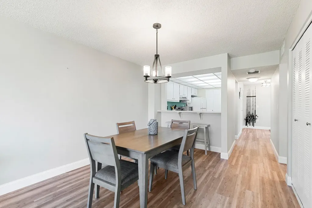 693 Seaview Court Marco Island FL 34145