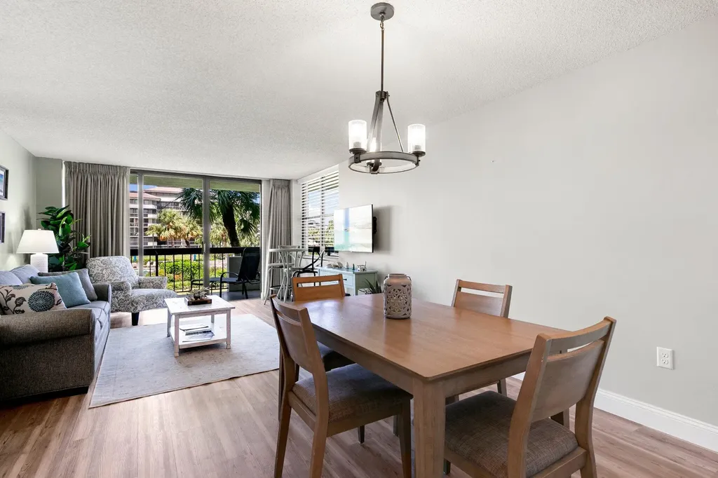 693 Seaview Court Marco Island FL 34145