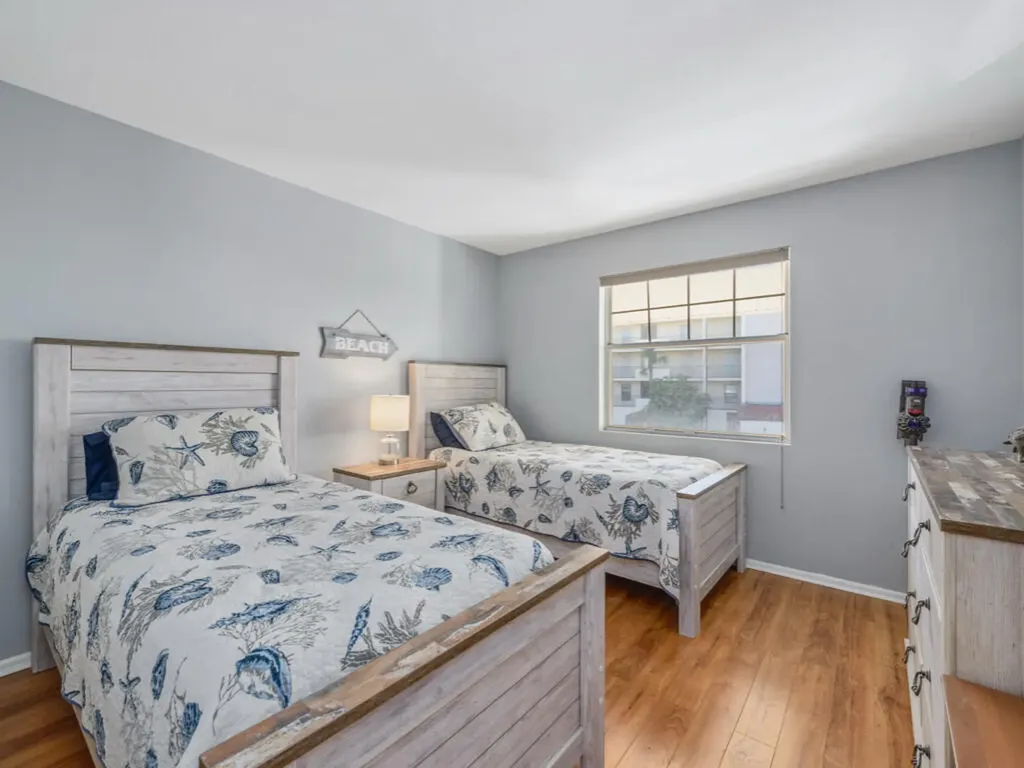 1060 Swallow Avenue Marco Island FL 34145