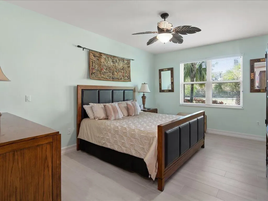 1277 Rialto Way Naples FL 34114