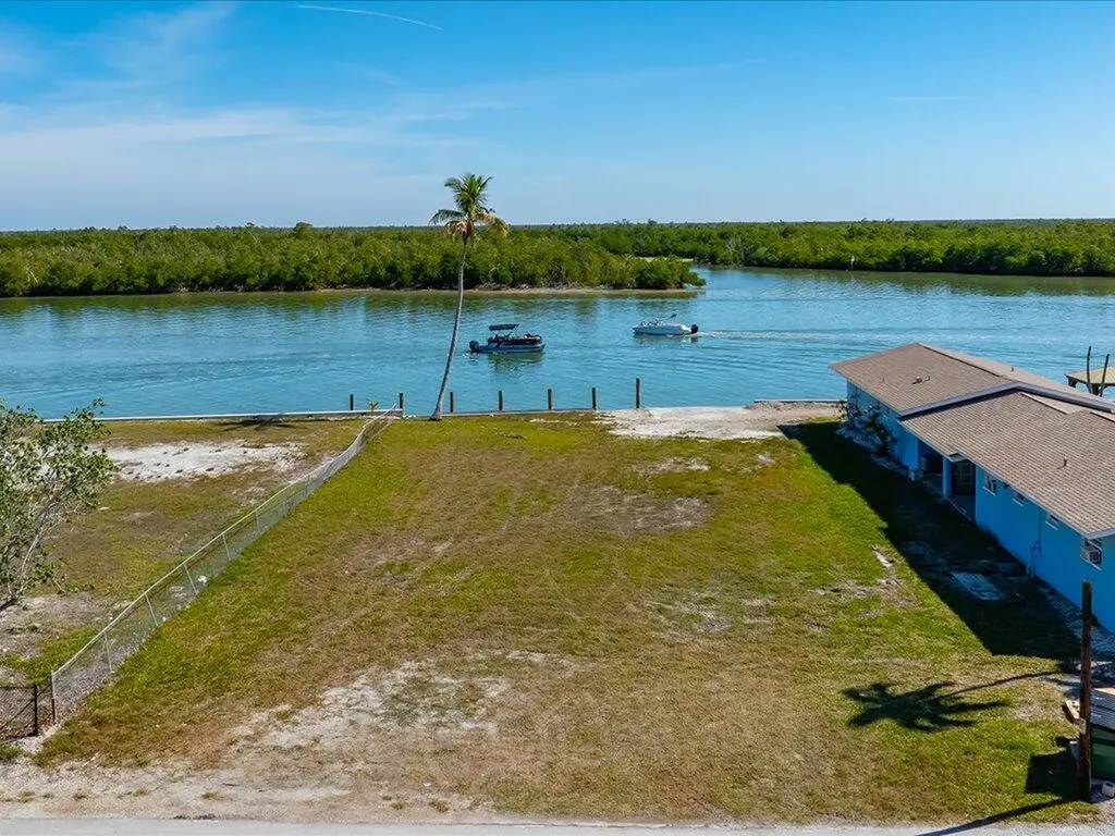 108 East Court Goodland FL 34140