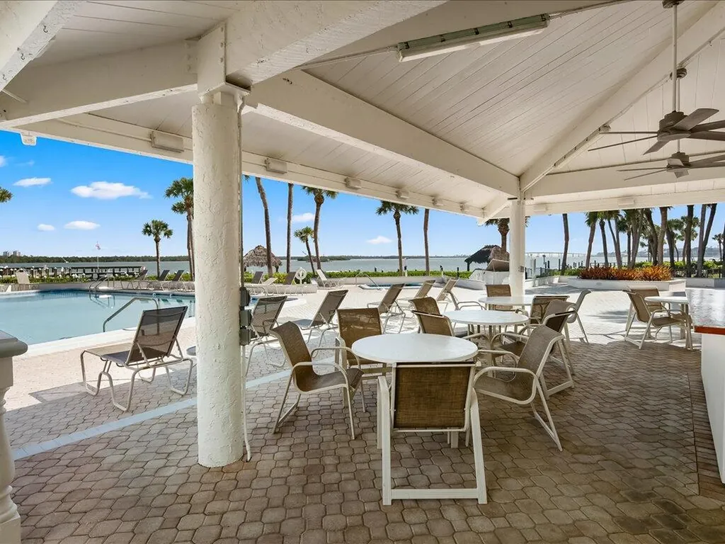 1085 Bald Eagle Drive Marco Island FL 34145