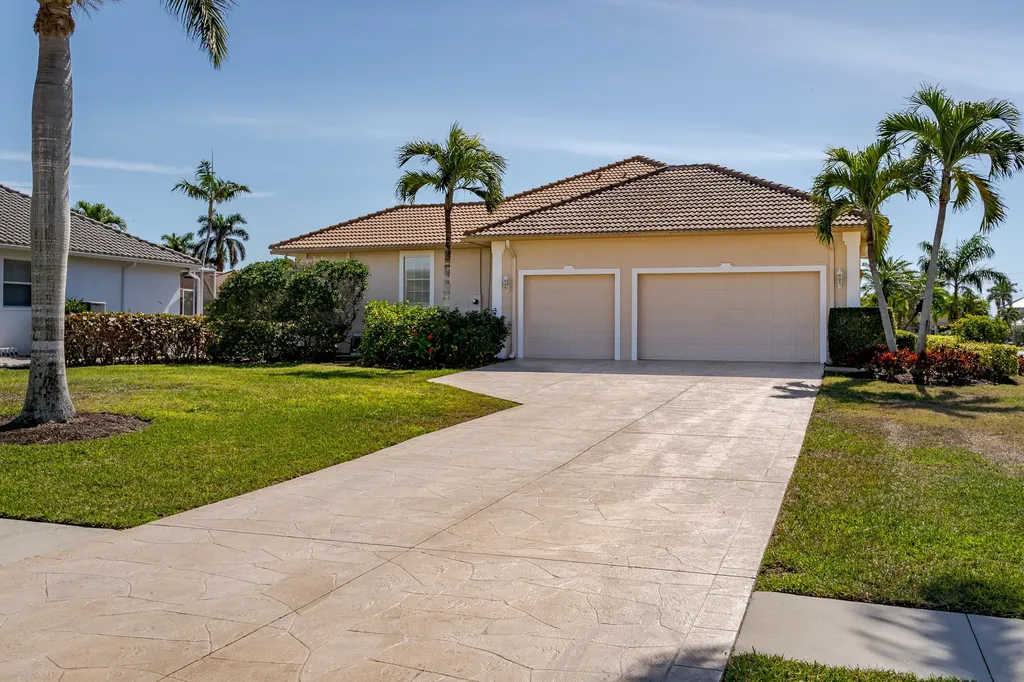 79 Copperfield Court Marco Island FL 34145