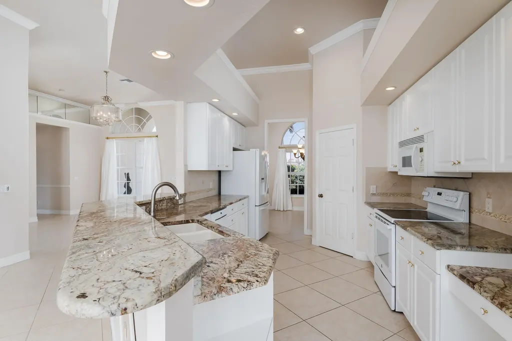 79 Copperfield Court Marco Island FL 34145