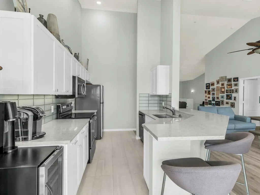 380 Stella Maris Drive N Naples FL 34114